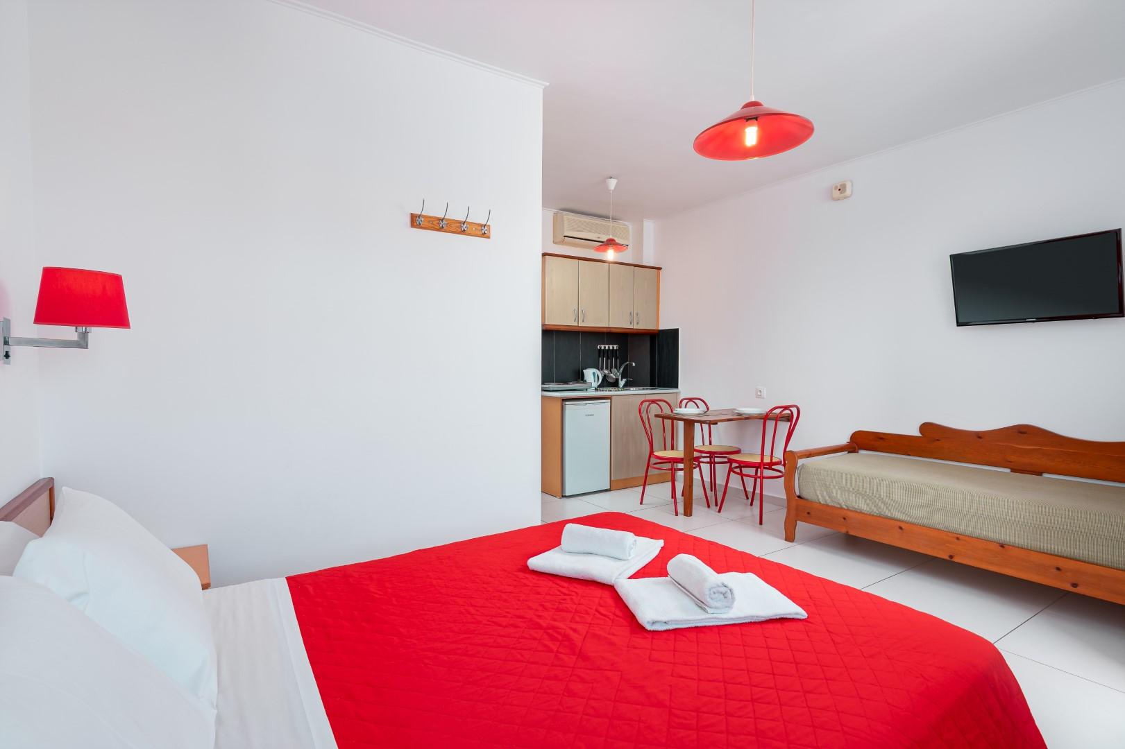 Bellos Hotel Apartments Hersonissos  Dış mekan fotoğraf