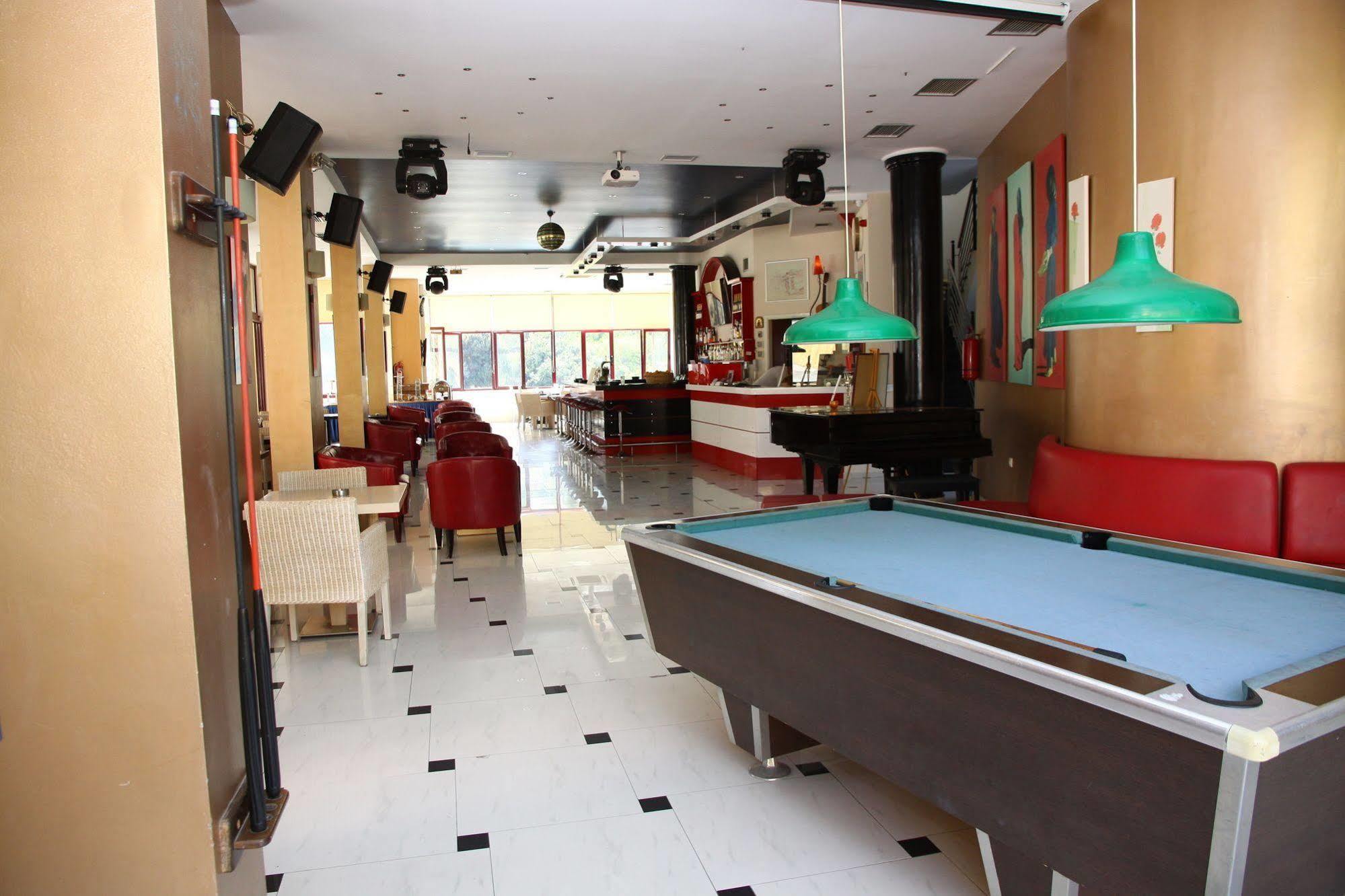 Bellos Hotel Apartments Hersonissos  Dış mekan fotoğraf